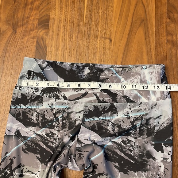 Onzie Yoga Legging M/L - Picture 5 of 5